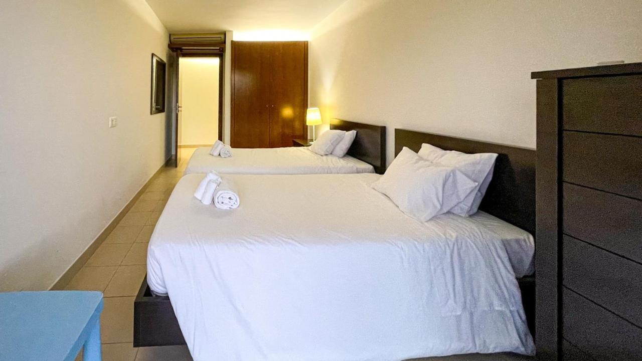 Appartement Herdade Dos Salgados,t3 8c-1b, Lagoas *
